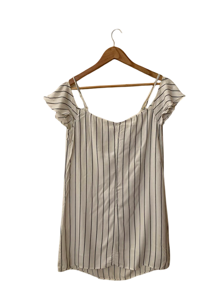 PLN-40789 ( Brand: BERSHKA )