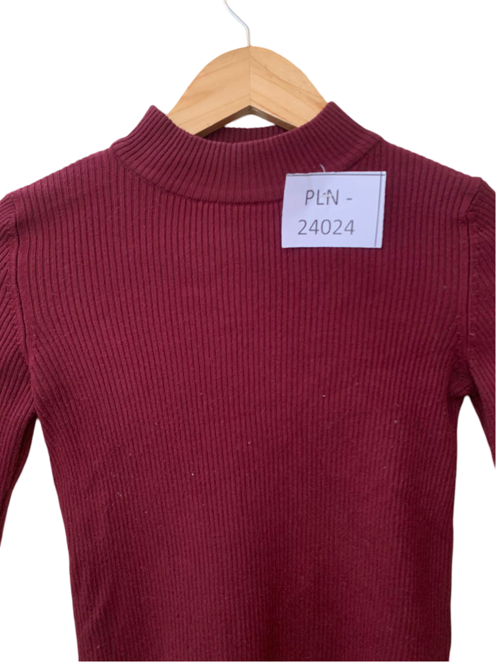 PLN-24024 ( Brand: PULL & BEAR )