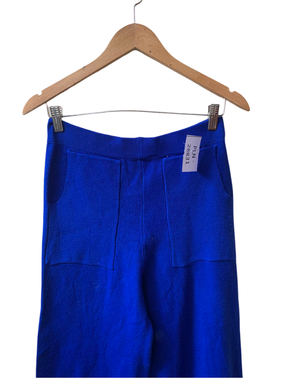 PLN-28831 ( Brand: MONTE CERVION )