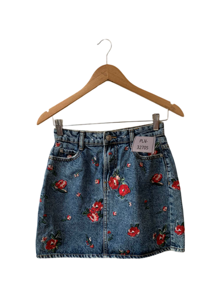 PLN-32705 ( Brand: BERSHKA )