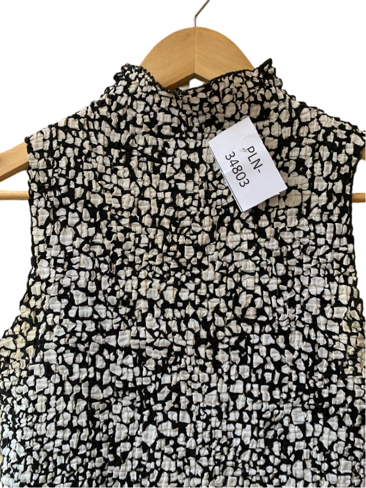 PLN-34803 ( Brand: THE WONDER-TEE )