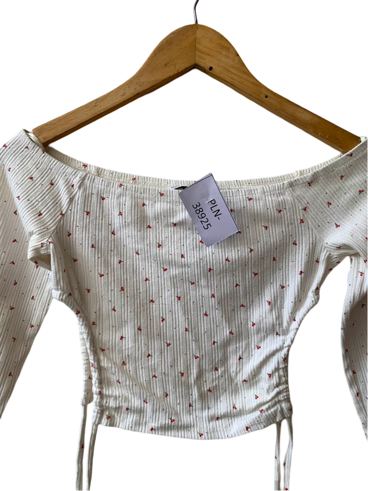 PLN-38925 ( Brand: BERSHKA )