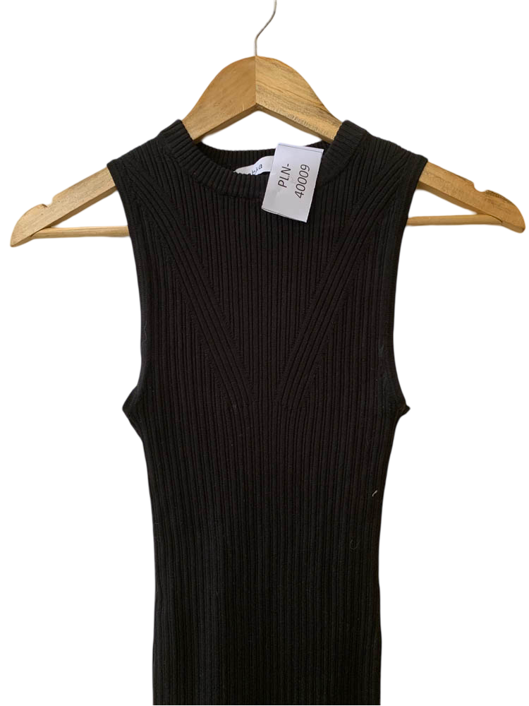 PLN-40009 ( Brand: BERSHKA )