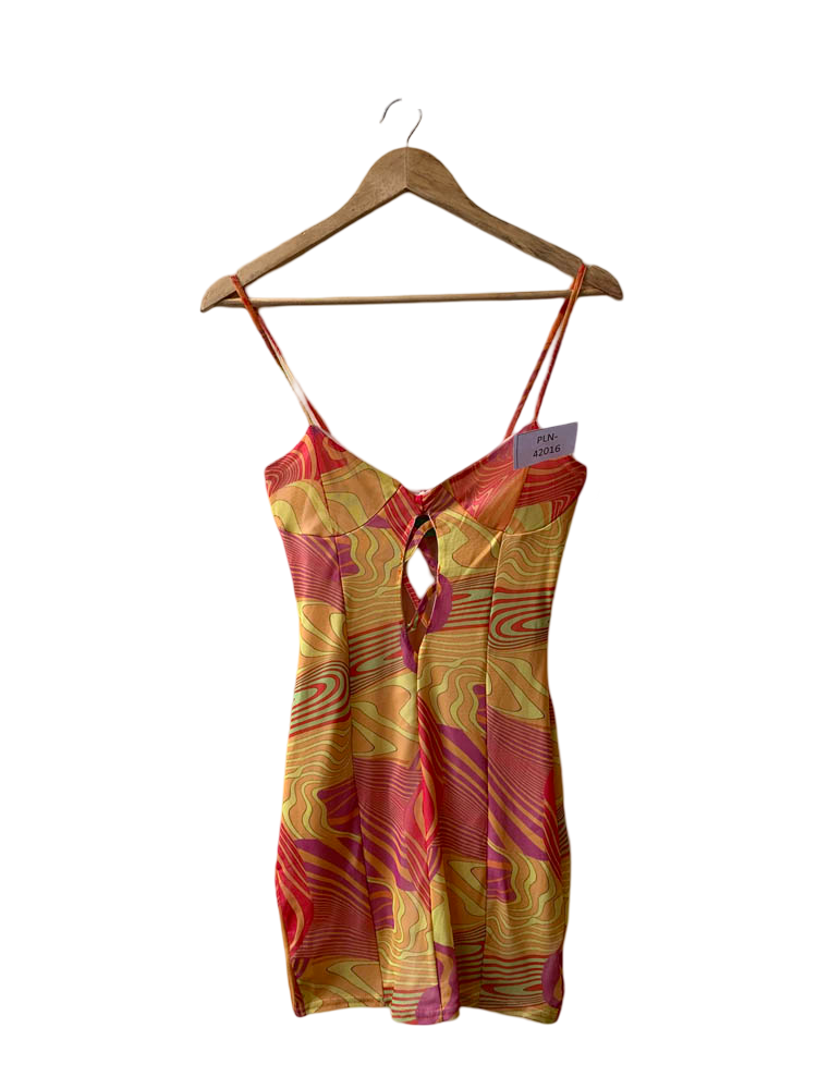 PLN-42016 ( Brand: PRETTYLITTLETHING )